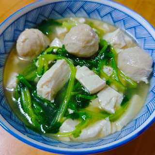 香菜肉丸豆腐汤