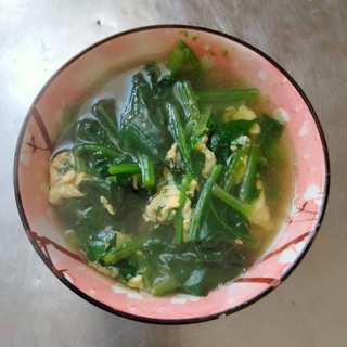 菠菜鸡蛋汤