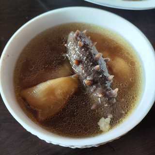 海参花胶鸡骨汤