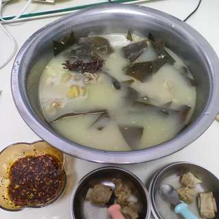 冬瓜海带排骨汤