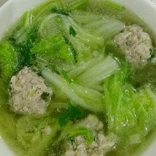 白菜丸子汤