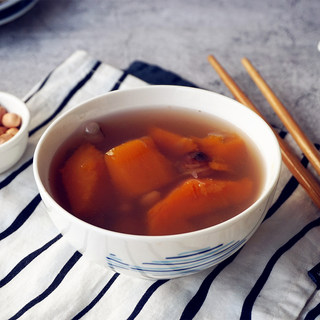 木瓜莲子鲫鱼汤