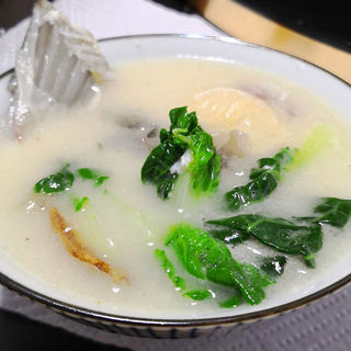 小白菜鱼尾汤