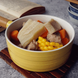 粉葛玉米排骨汤