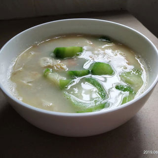 丝瓜蛋汤