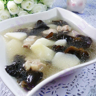 山药黑木耳排骨汤