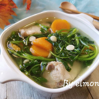 胡萝卜西洋菜排骨汤