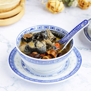菌菇山药乌鸡汤