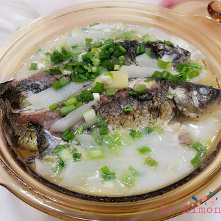 鲫鱼萝卜汤