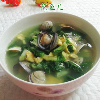 鸡蛋圆蛤小白菜汤