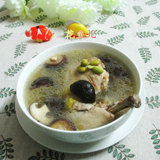 香菇毛豆鸡腿汤