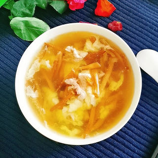 黄花菜肉片汤