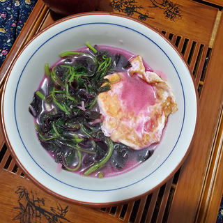红苋菜荷包蛋汤