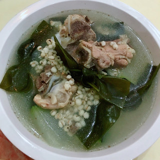 冬瓜薏米海带筒骨汤