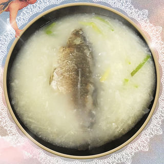 萝卜丝鲫鱼汤