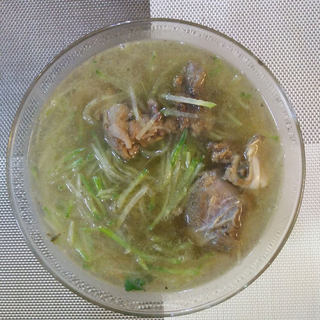 牛肉萝卜丝热汤