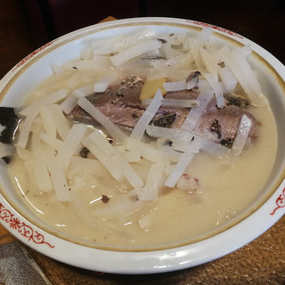 萝卜丝鲫鱼汤