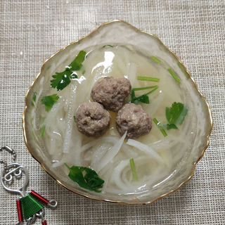 羊肉丸子萝卜汤