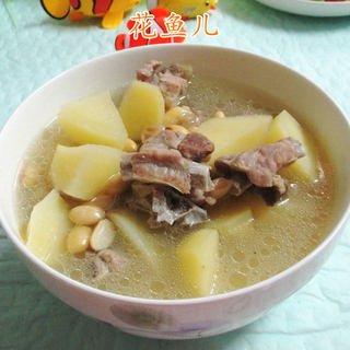 黄豆土豆排骨汤