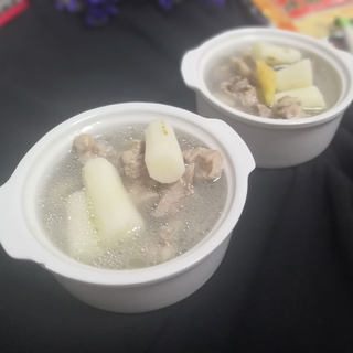 鸭肉炖山药