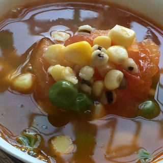 彩色蔬菜汤