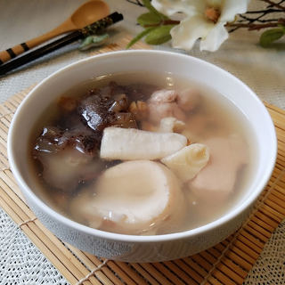 花旗参三鲜汤