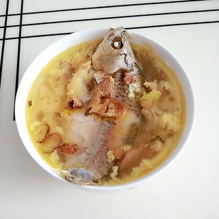 鲫鱼汤
