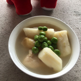 冬日暖汤   花㬵淮山肉汤