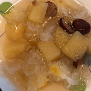苹果银耳“天然减肥汤”