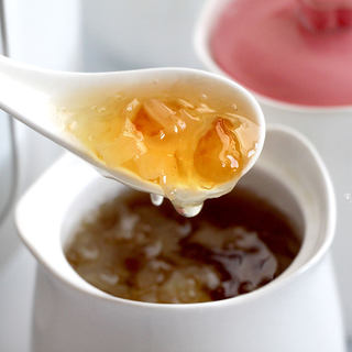 皂角米桃胶银耳羹