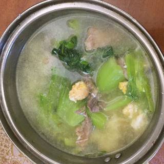 芥菜咸蛋滚肉片汤