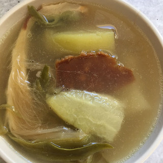 佛手瓜霸王花煲猪骨