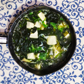 裙带菜豆腐汤