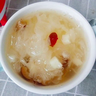 马蹄红枣银耳羹