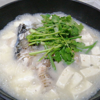 豆腐鱼头汤