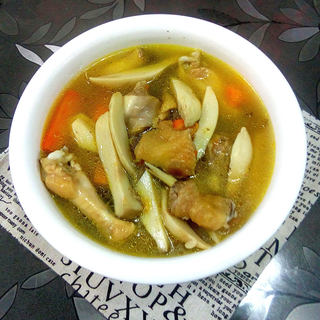 杏鲍菇胡萝卜鸡汤