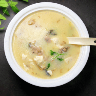 鲤鱼豆腐汤