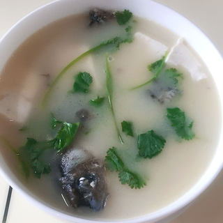 鲫鱼豆腐汤