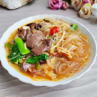 鸭血粉丝汤