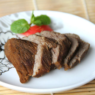 卤牛肉