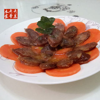 腊肠蒸红萝卜