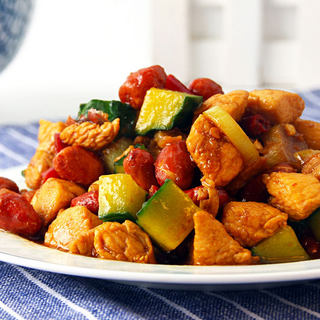 『家夏』简单易做 快手中午菜 家常版宫保鸡丁的做法