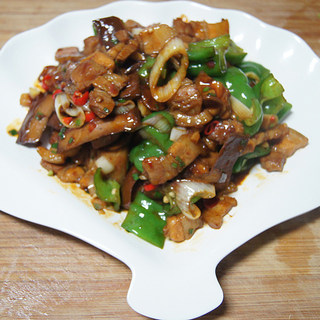 香干回锅肉