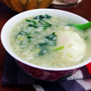 菠菜烫稀饭