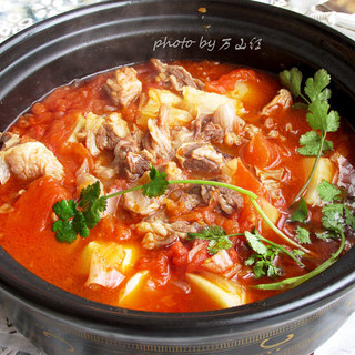 茄汁牛腩炖土豆