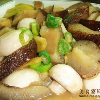 葱烧海参烩口蘑