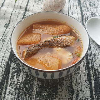 #清淡美食#西红柿竹荪黑鱼汤