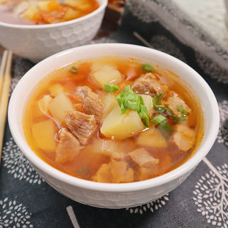 春季长高必备汤～西红柿炖牛肉
