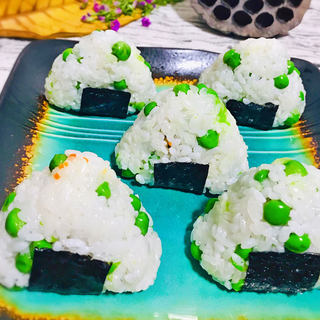 海苔三角饭团