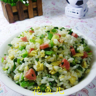 烤香肠香芹鸡蛋炒饭